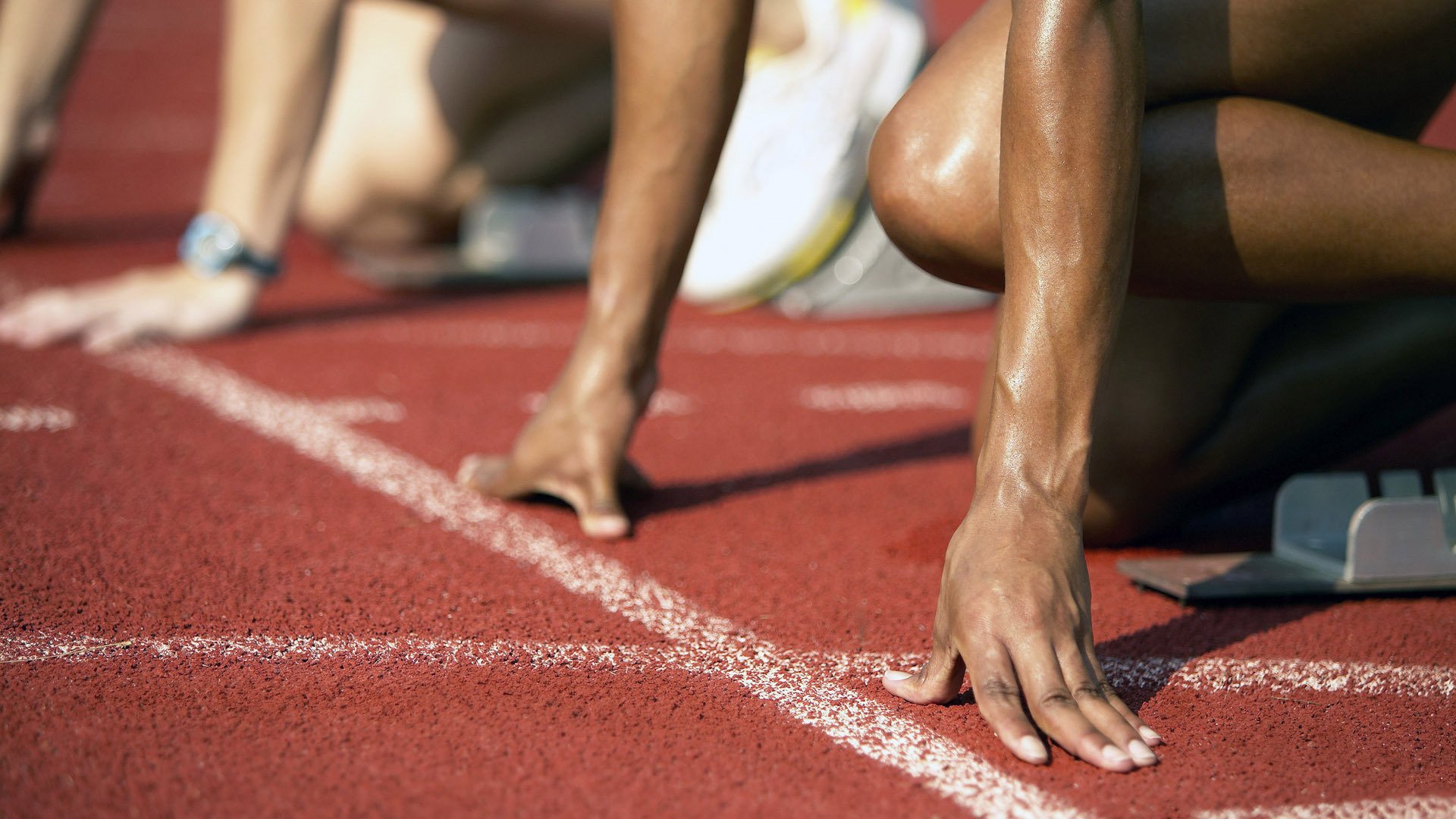 美国反曲弓男队在洲际射箭锦标赛中夺冠，反曲弓世界冠军