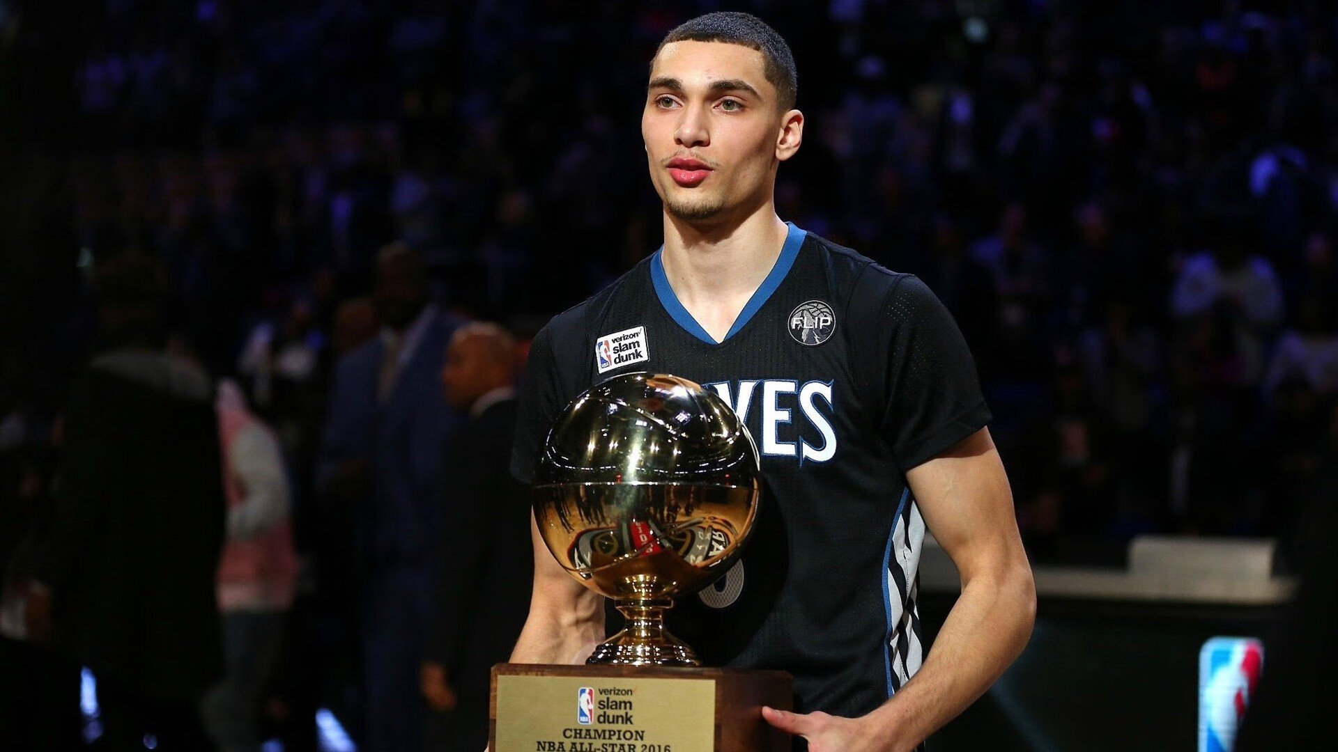 _冰雪穿越赛:在冰天雪地中寻求突破_,我想看冰雪穿越季